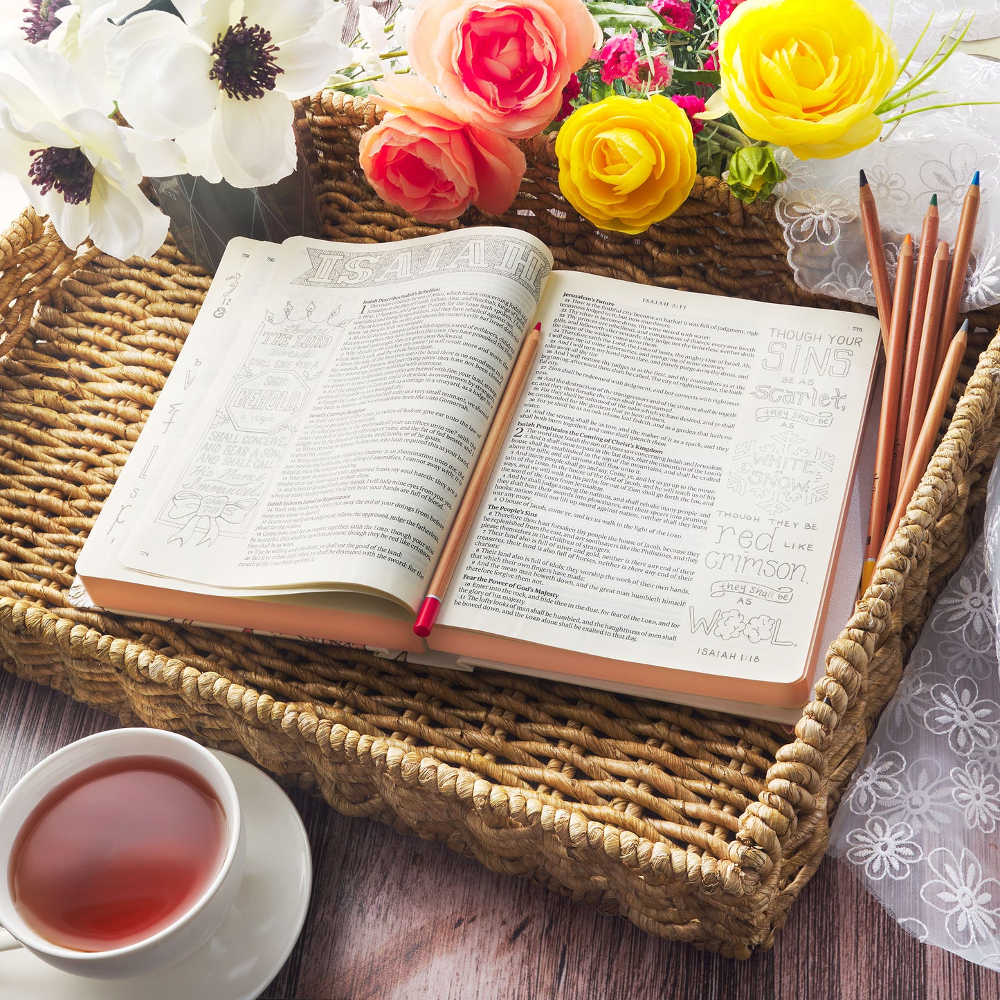Pearlized White Faux Leather KJV My Creative Bible
Image Feature