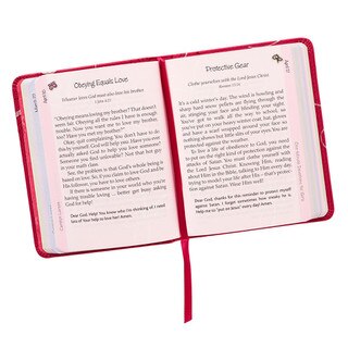 The One-Minute Devotions for Girls Pink Faux Leather Devotional
by Carolyn Larsen